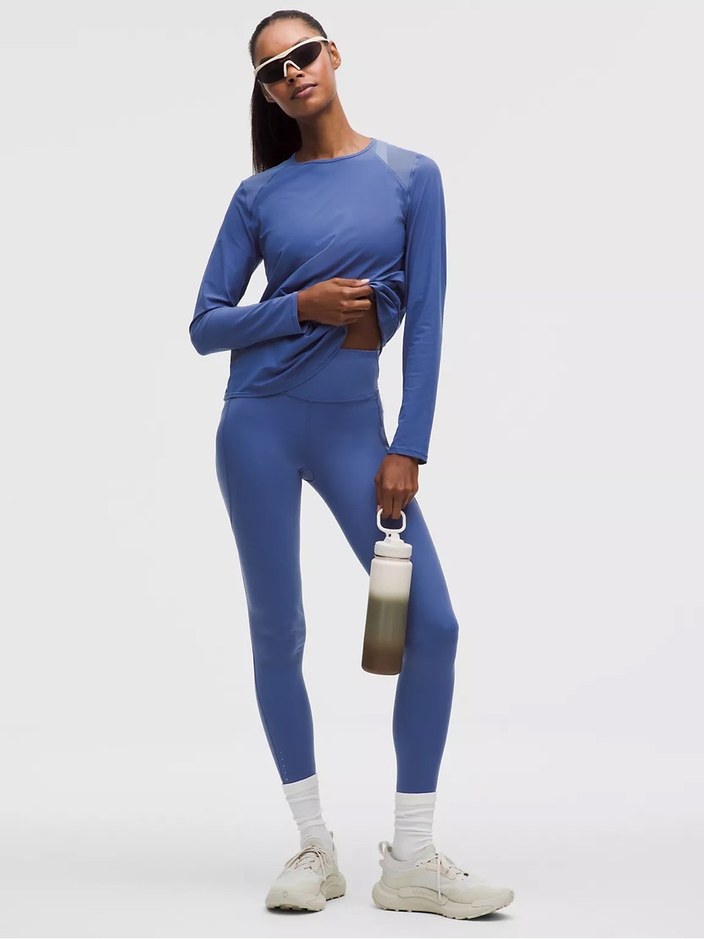 Fast and Free High-Rise Tight 25"
5 Pocket